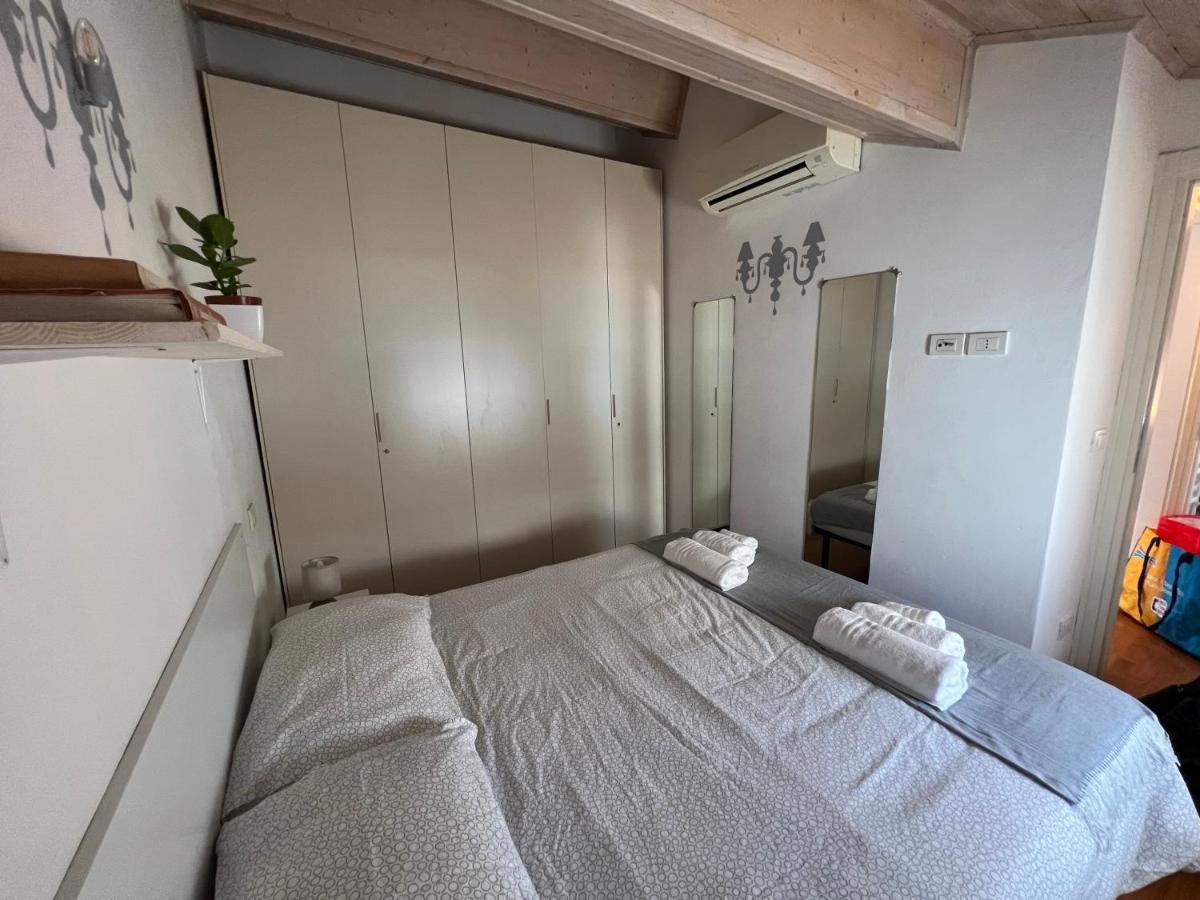 Apartament La Mansarda In Centro Modena Zewnętrze zdjęcie
